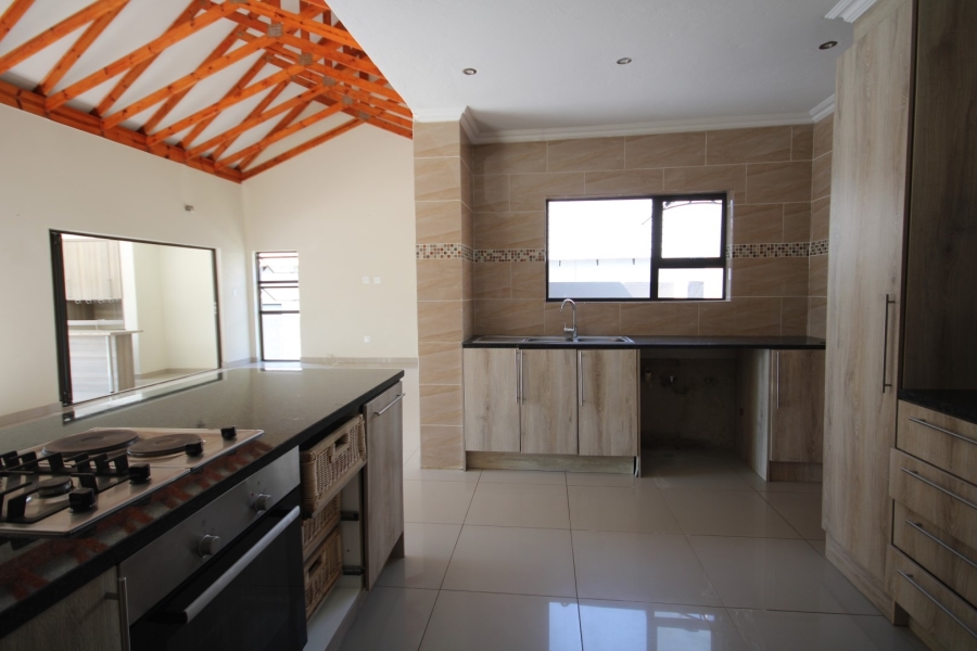 3 Bedroom Property for Sale in Leloko Lifestyle Estate North West